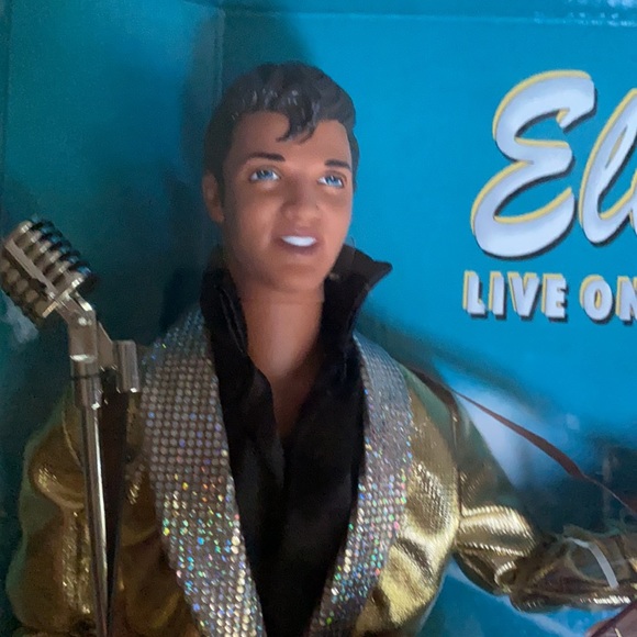 Barbie Loves Elvis released 1997 - Picture 12 of 13